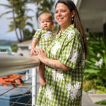 ‘Olu Breeze Tunic (Ulu Palaka / Brown Hibiscus - Merrie Monarch Release)-Guava &amp; Co.