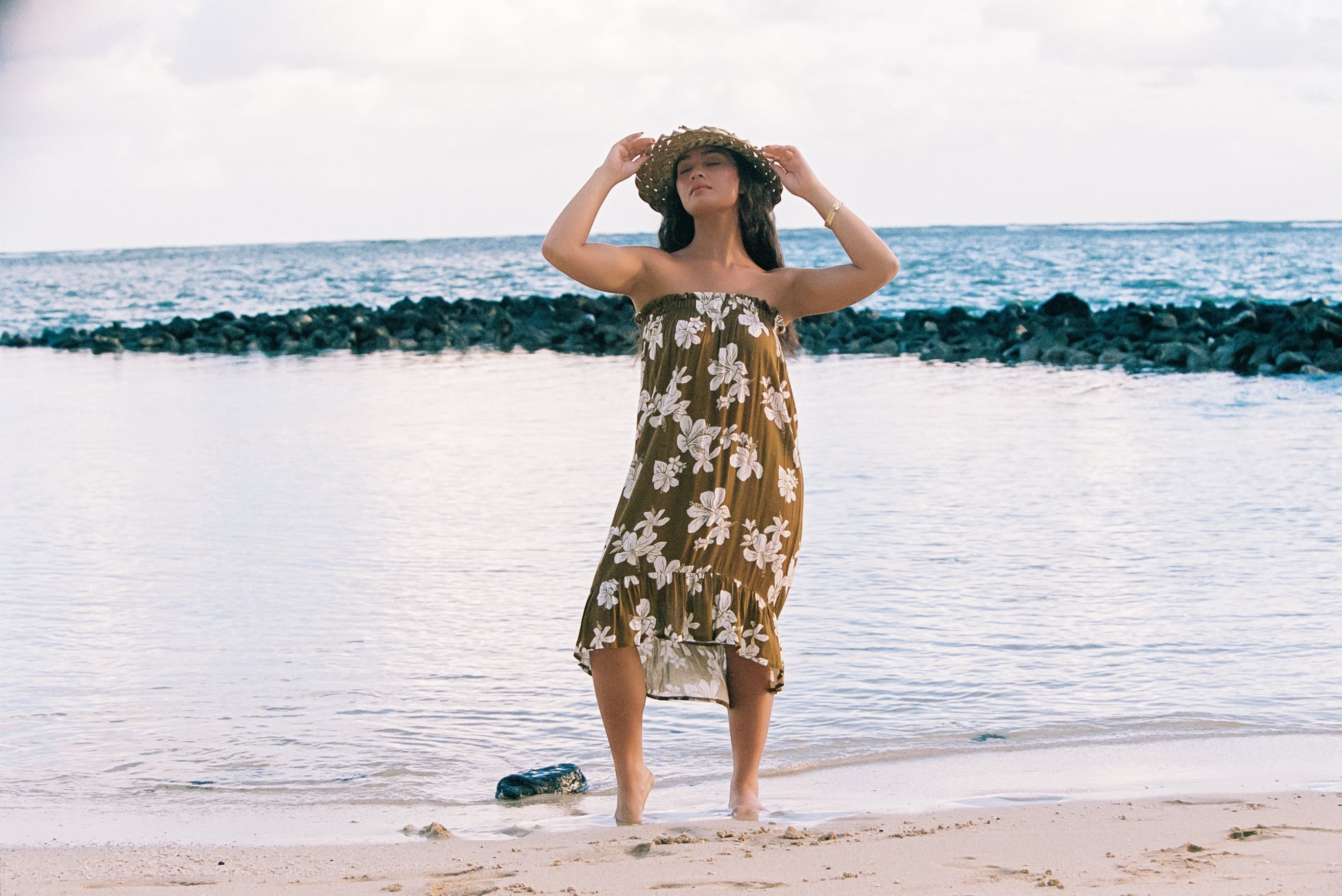 Mahealani Midi Dress-Guava &amp; Co.